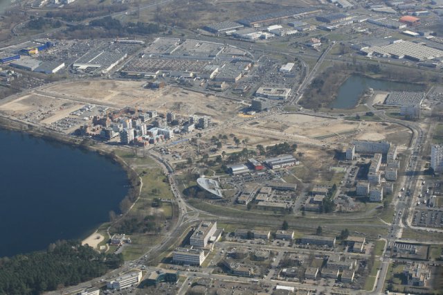 ginko-bordeaux-lac_2679_R009