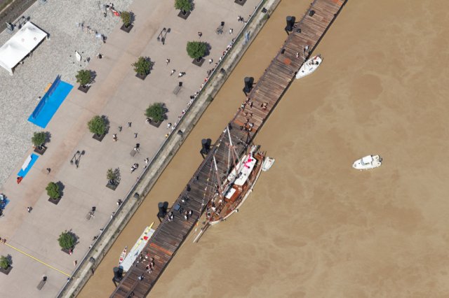 bordeaux-garonne-mai-2011_1633