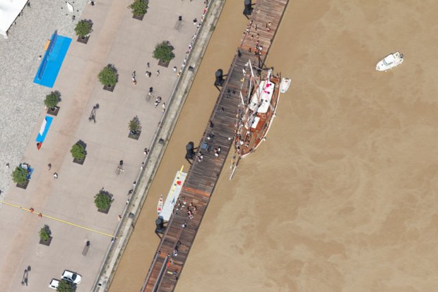bordeaux-garonne-mai-2011_1634