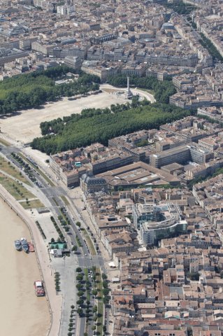 bordeaux-garonne-mai-2011_1661