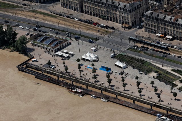 bordeaux-garonne-mai-2011_1688