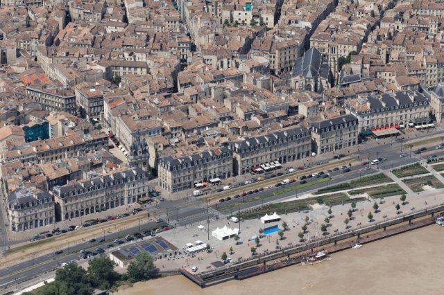 bordeaux-garonne-mai-2011_1721