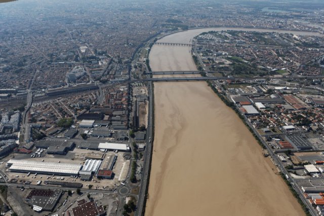 bordeaux-vues-aeriennes-2012_3124_DxO-800