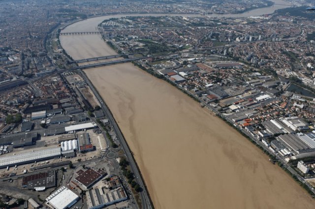 bordeaux-vues-aeriennes-2012_3125_DxO-800