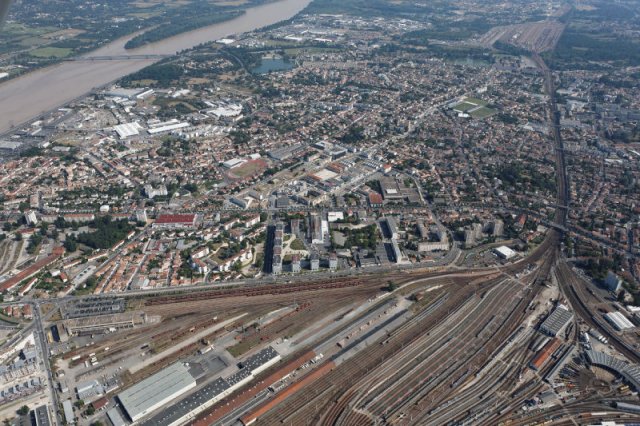 bordeaux-vues-aeriennes-2012_3142_DxO-800