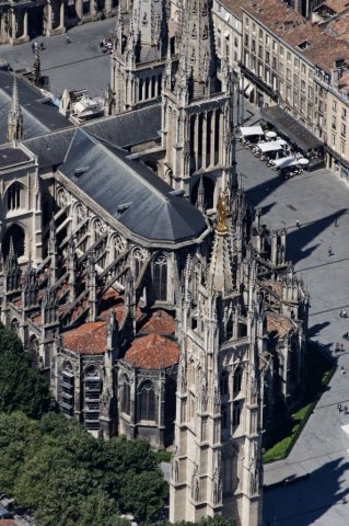 cathedrale-pey-berland-bordeaux_8212_R