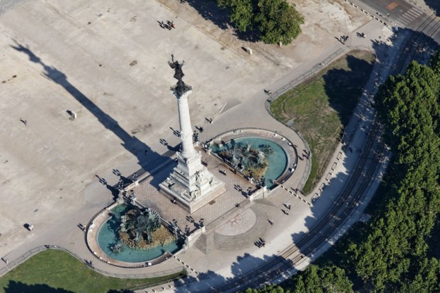 fontaine-girondins-bordeaux_8491_R