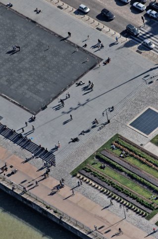 jardins-lumieres-miroir-quais-bordeaux_8466_R