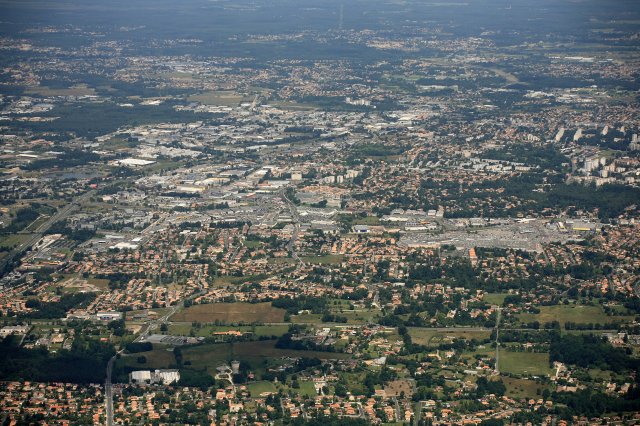 Vue-aerienne-Merignac-1